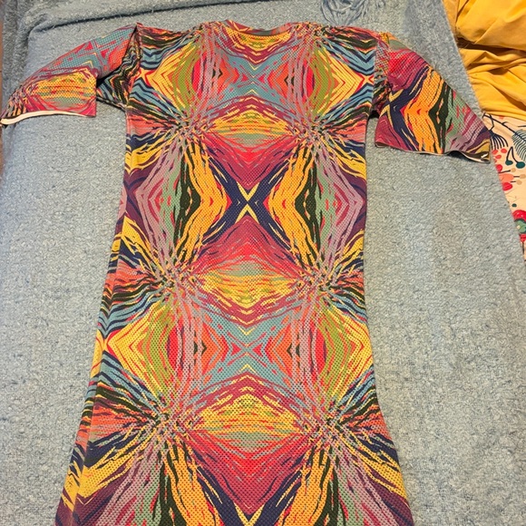 Multicolor Geometric Pattern Dress - Picture 7 of 9